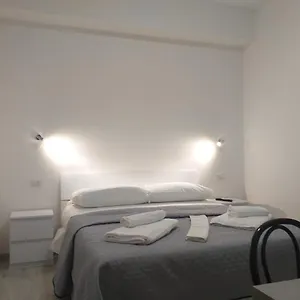 Pensjonat Bernini Affittacamere - Guest House, Alghero