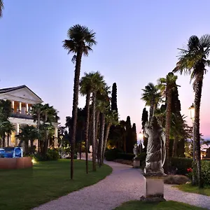 Cortine Palace Relais Chateaux 5*, Sirmione Italia
